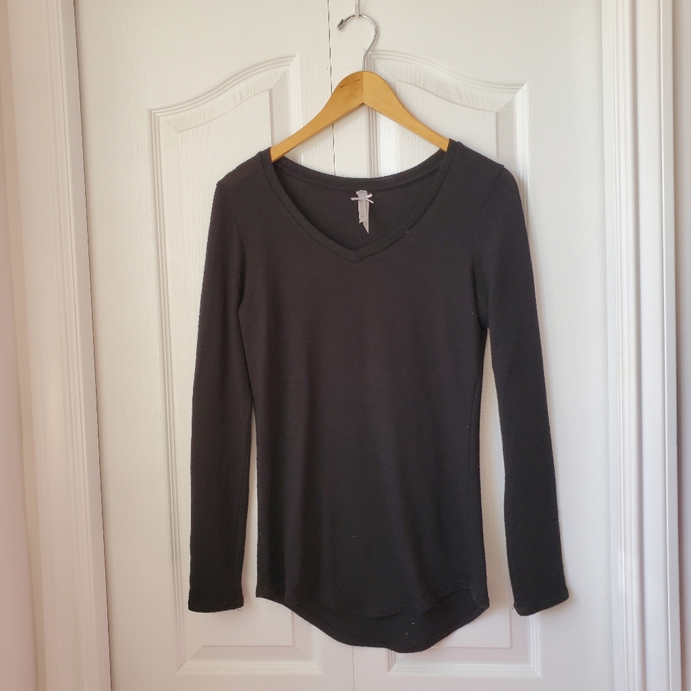‼️3/$20 Black Thin Sweater Top